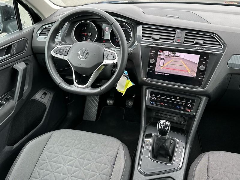 Volkswagen Tiguan Life 2,0 TDI 110 kW 6G - fotka 5 z 23