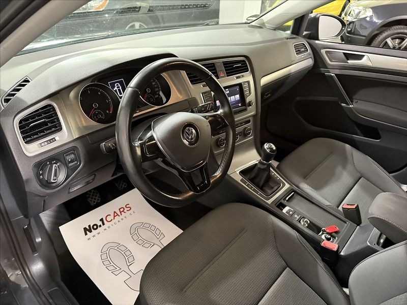Volkswagen Golf 2,0   TDI 110KW NAVI SPORT ALU - fotka 8 z 45