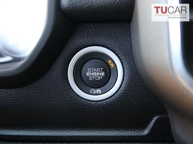 RAM 1500 (2025) Laramie 5.7 V8 HEMI  - fotka 26 z 47