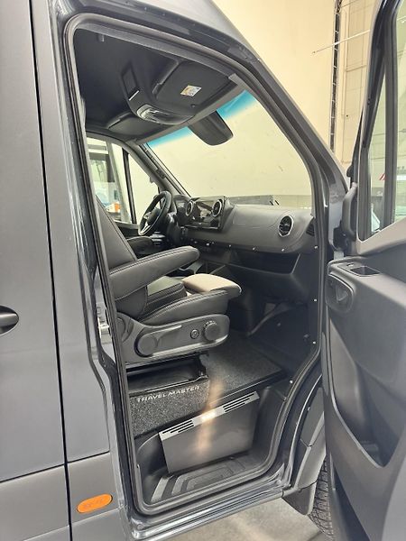 Kabe Travel Master VAN (2025) Abisko Van 690 LB 4x4  - fotka 14 z 40