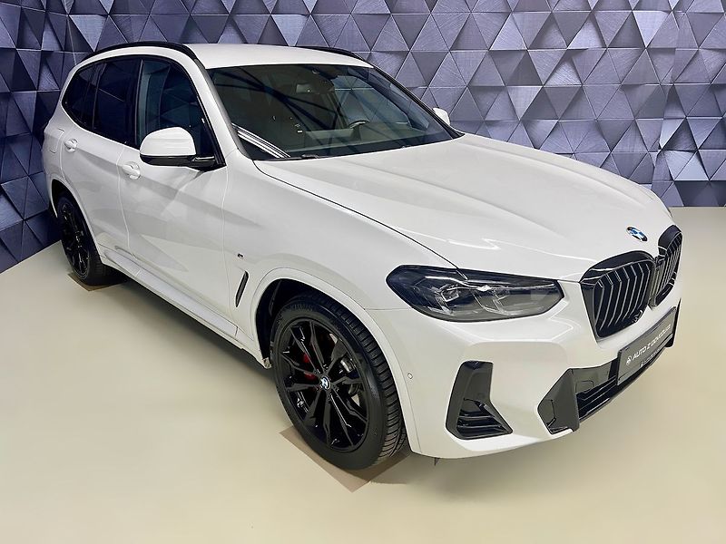 BMW X3 2.0d xDrive M-PAKET, HARMAN&KA - fotka 3 z 29