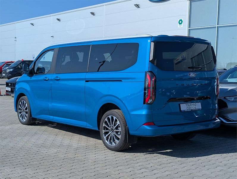 Ford Tourneo Custom (2026) Titanium X L2, Tourneo, 2.0 Ec - fotka 3 z 22