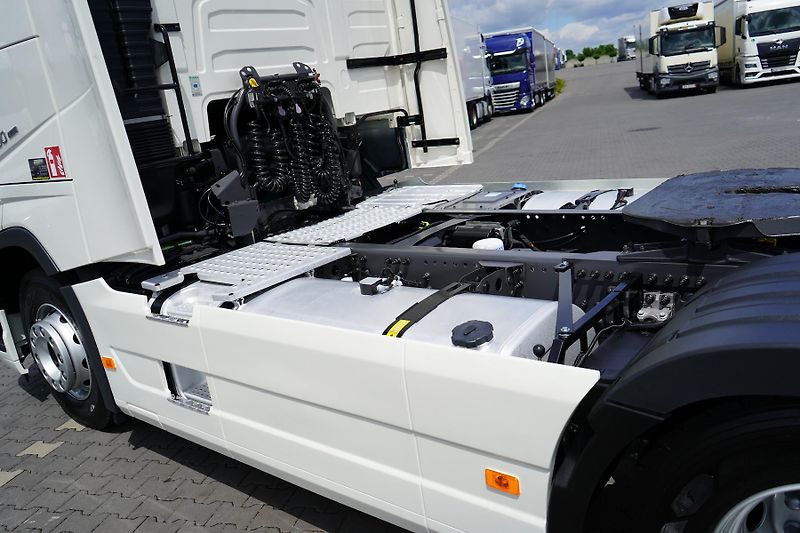 Volvo FH (2022) 500 / I – SAVE / XL / EURO 6 / - fotka 10 z 49