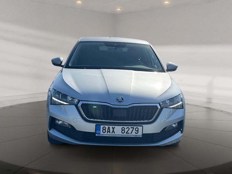 Škoda Scala (2021) AMBITION 1.0TSI 81kW CZ DPH - fotka 2 z 11