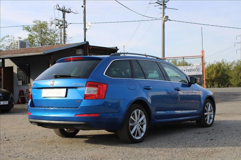 Škoda Octavia 1,6 TDi  4 x 4,ČR,XENONY,TOP - fotka 5 z 30