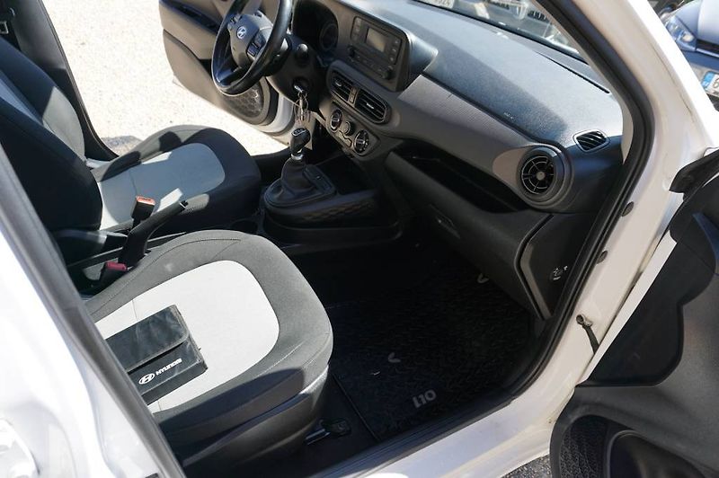 Hyundai i10 (2022) 1.MAJ. NOVÉ V ČR - fotka 18 z 30