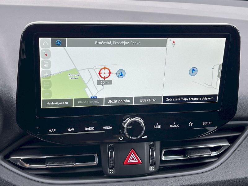 Hyundai i30 (2025) 1.5 T-GDI 103 kW MHEV Style DC - fotka 16 z 35