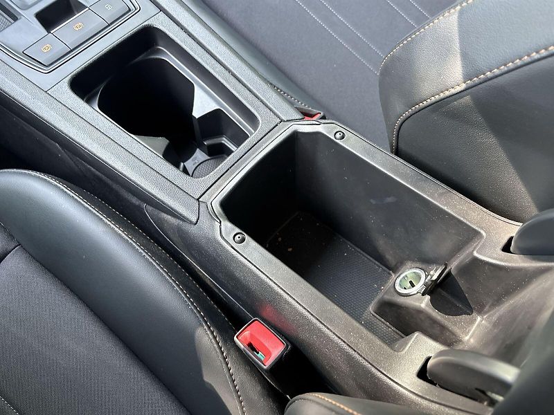Cupra Formentor (2024) 1.5 TSI DSG - fotka 23 z 30
