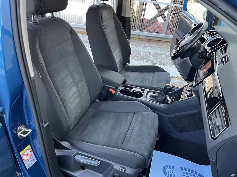 Volkswagen Touran (2020) 2.0TDI DSG VÝB*13000€ HIGHLINE - fotka 16 z 48