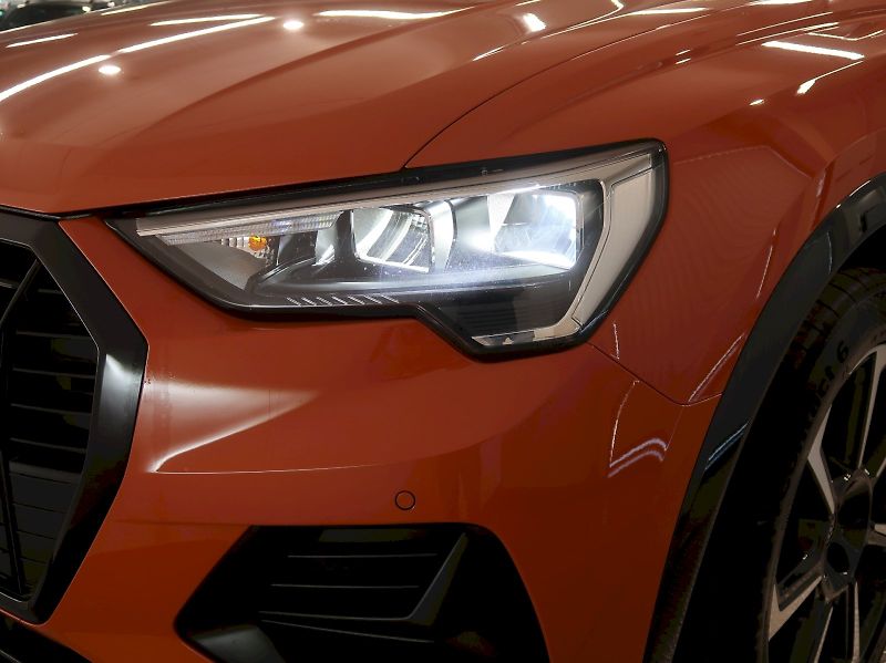Audi Q3 (2022) ADVANCED 2.0TDI 110KW S-TRONIC - fotka 10 z 37
