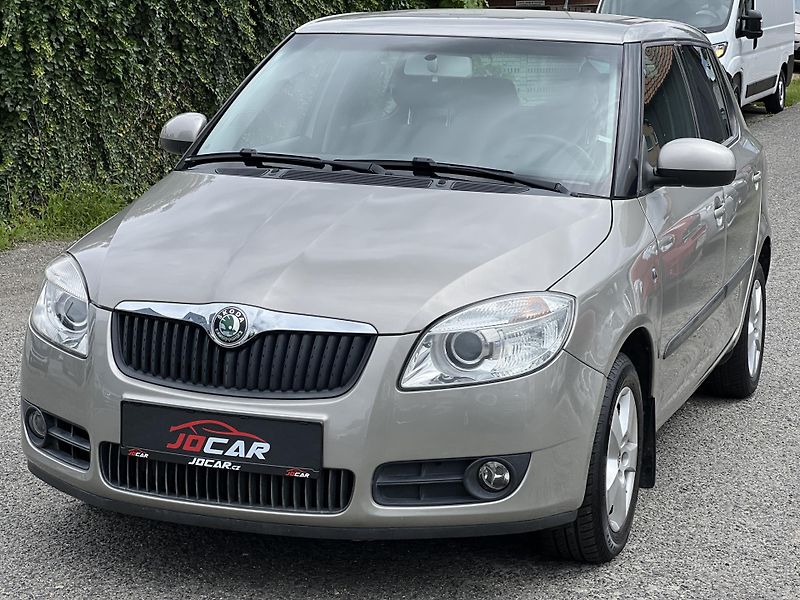 Škoda Fabia 1.2i 12v KLIMA KOUPENO V ČR - fotka 1 z 35