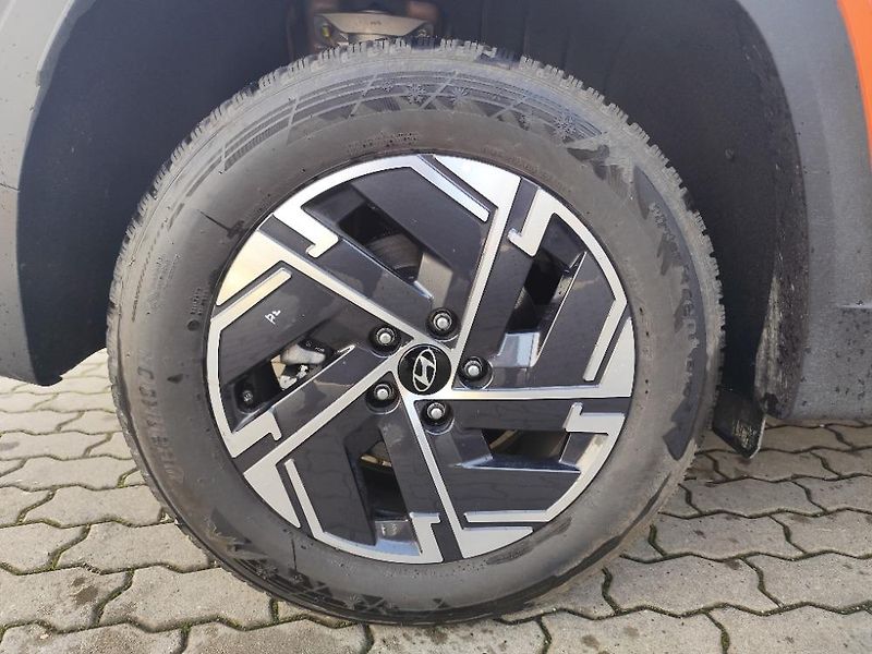 Hyundai Tucson (2025)  FL 1,6 TGDI Smart       - fotka 8 z 9