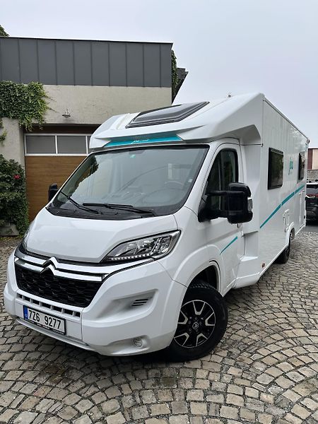Joa Camp (2024) 75T - fotografie inzerátu