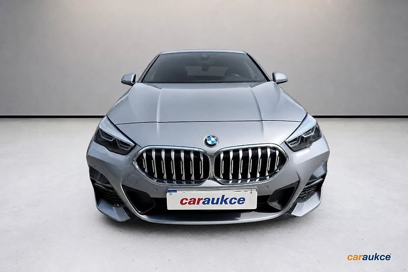 BMW Řada 2 218d AT Gran Coupe - fotka 2 z 79
