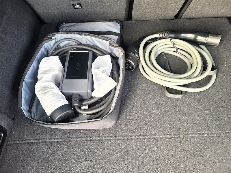 BMW iX3 0,0 80kWH,210kw,M-sport,led,SO - fotka 41 z 50