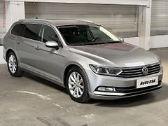 Volkswagen Passat (2016) 2.0 TDI, LED, masáž - fotografie inzerátu