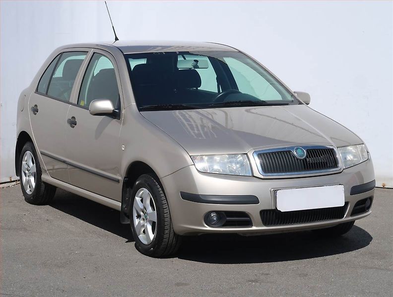 Škoda Fabia (2006) Elegance 1.2 12V, po STK - fotografie inzerátu