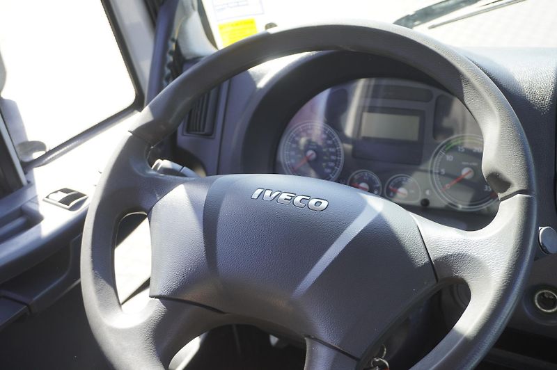 Iveco Eurocargo (2014) 160 E22K tipper / 60 tho. km!! - fotka 21 z 24