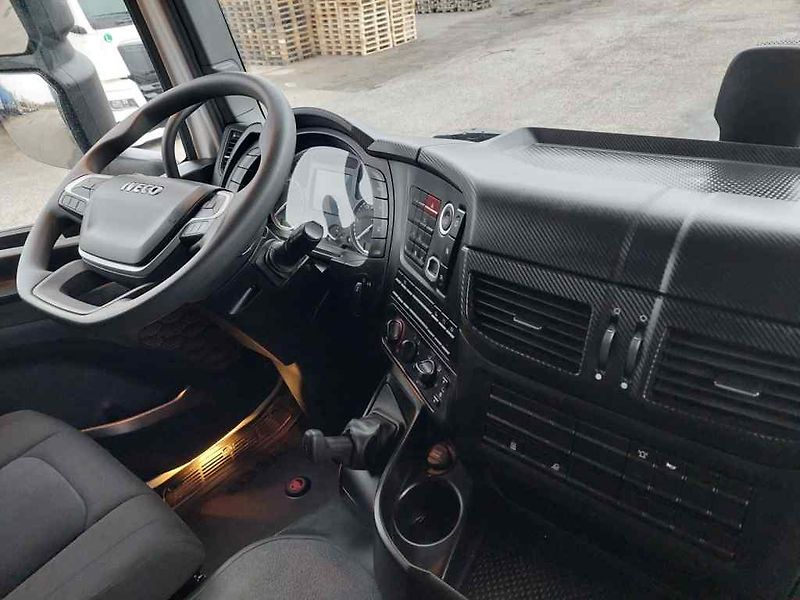 Iveco X-WAY AT280X48Y/PS HR ON+ - fotka 39 z 62