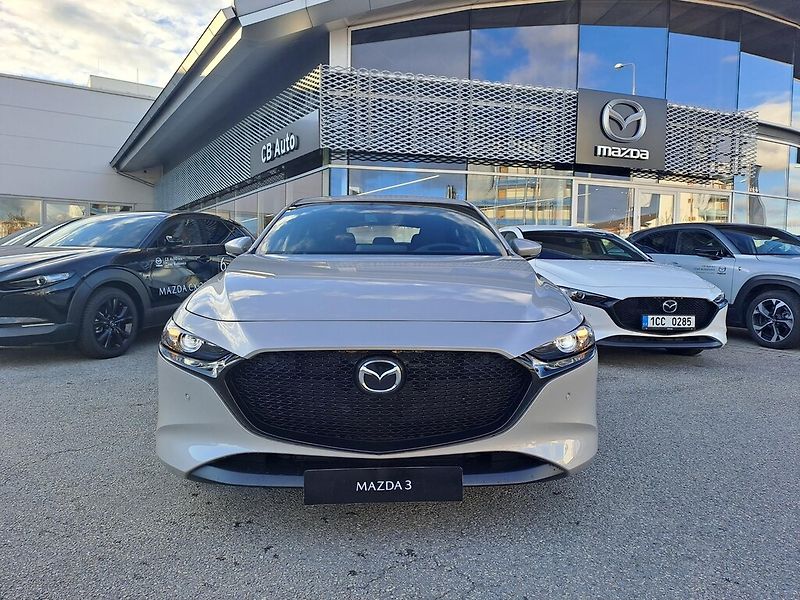 Mazda 3 2.5L e-SKYACTIV G 103 kW - fotka 2 z 20