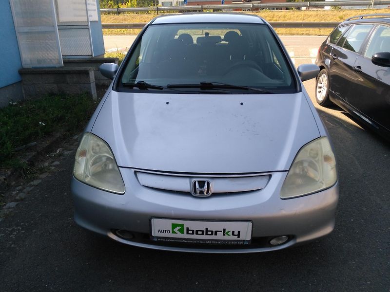 Honda Civic 1,6 VTEC + LPG - fotka 26 z 27