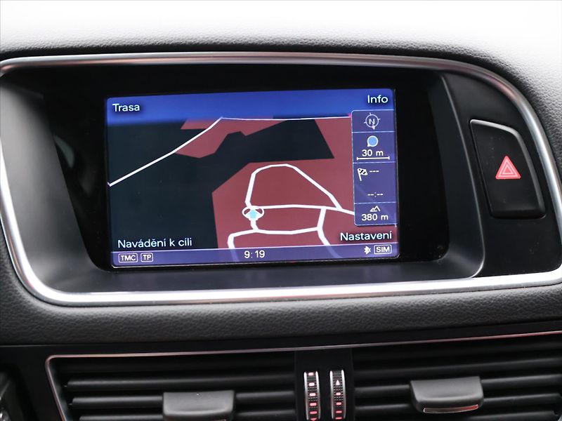 Audi SQ5 3,0 BiTDI quattro Tiptronic - fotka 23 z 35