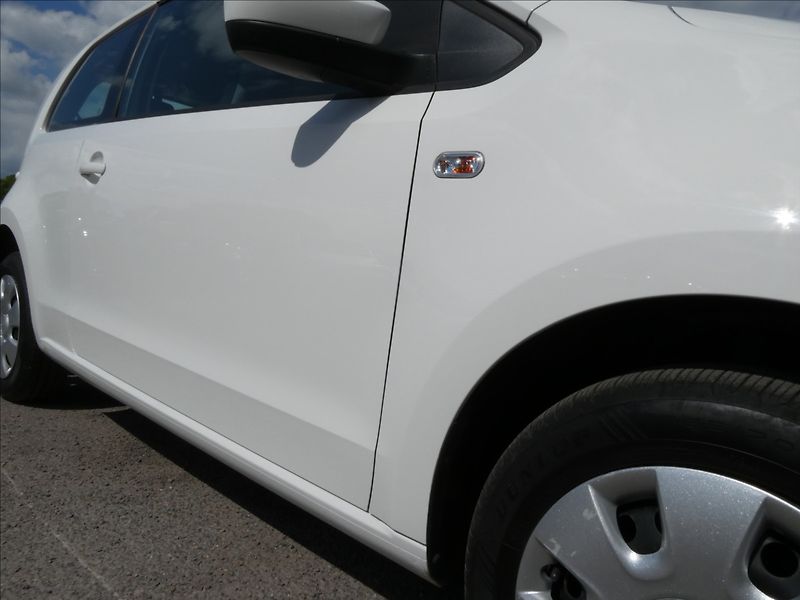 Škoda Citigo 1,0 MPi 44kW klima, serviska - fotka 15 z 36