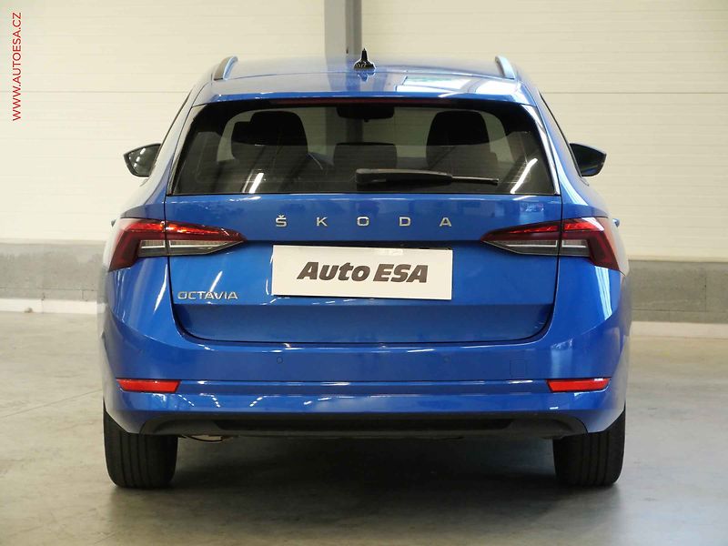 Škoda Octavia (2020) 1.5TSi, LED, aut.klima - fotka 5 z 19