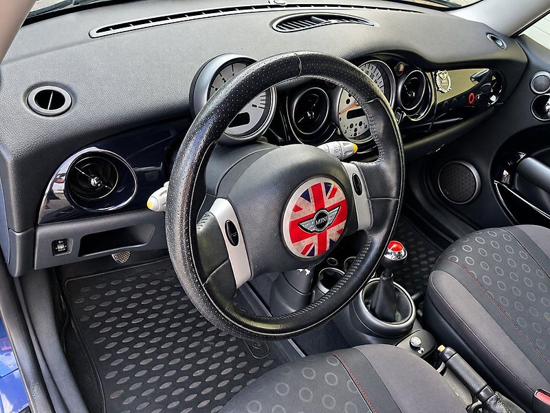 Mini One 1,6i (66kW)*PANORAMA* - fotka 8 z 14