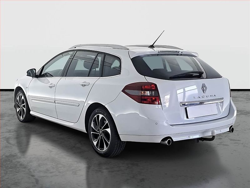 Renault Laguna (2015) 2.0 dCi, Navi, Xenony - fotka 4 z 21