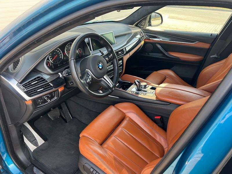 BMW X6 M 4.4 V8 512 kW-Akrapo - fotka 17 z 49