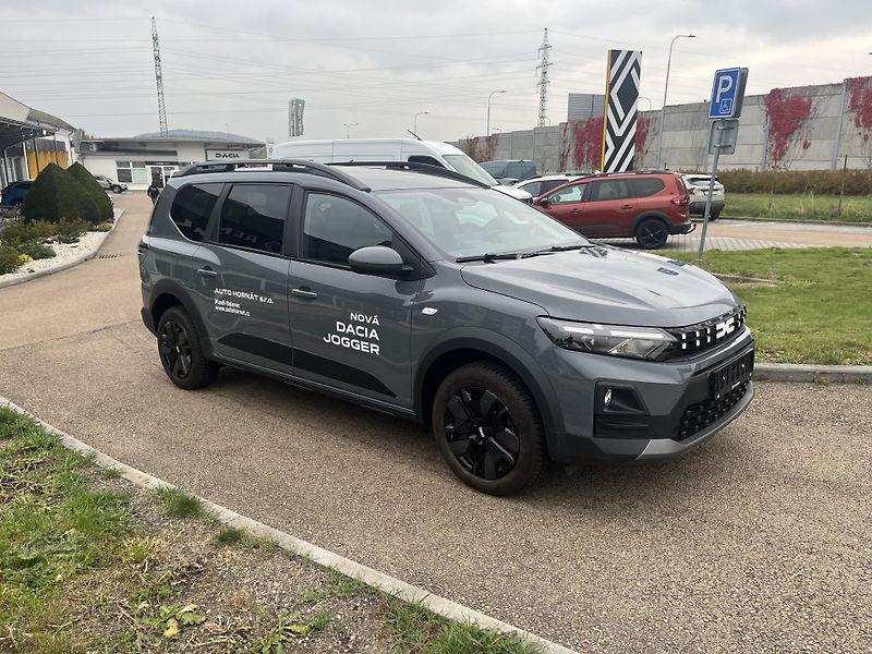 Dacia Jogger (2026)  Expression TCe 110 5 míst - fotka 3 z 12