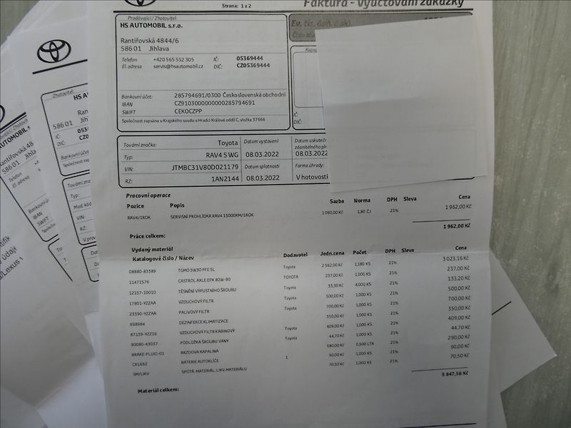 Toyota RAV4 2,2 D-4D 110kW 4x4,ČR,2.majite - fotka 36 z 40