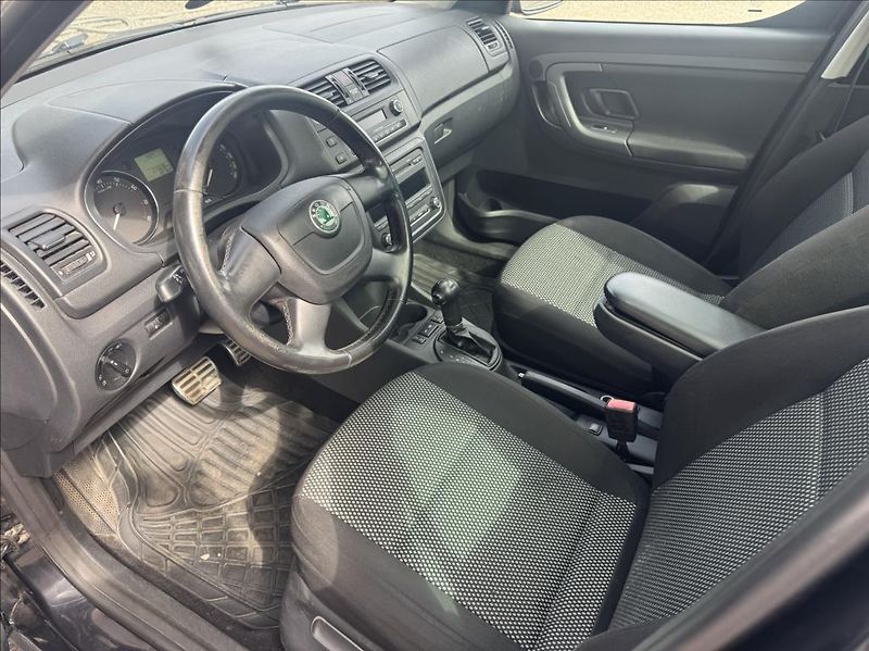Škoda Roomster 1,2 TSi, DSG,Panorama - fotka 10 z 19
