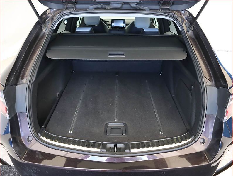 Toyota Corolla (2020) Executive 2.0 Hybrid - fotka 14 z 21