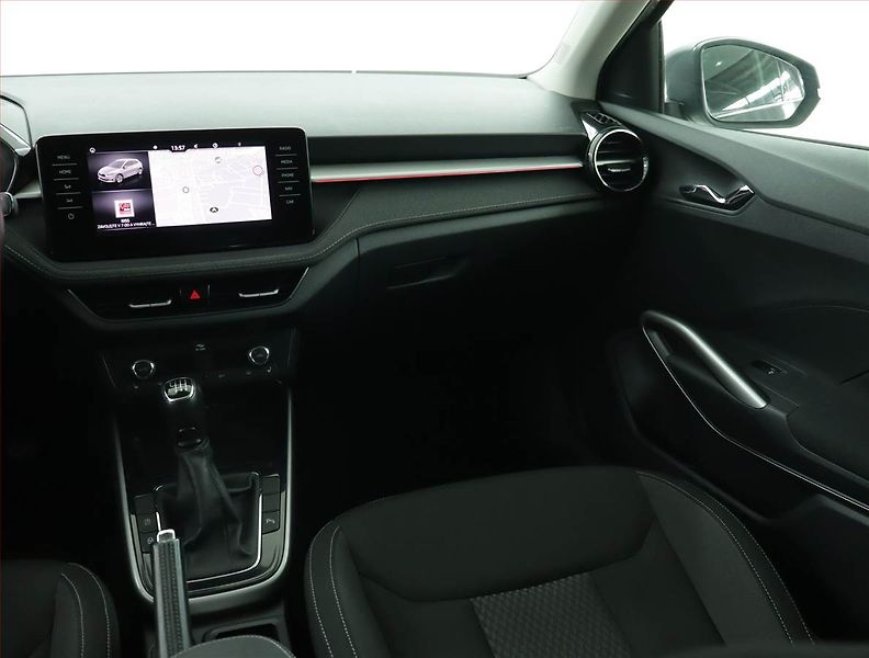 Škoda Fabia (2022) Style 1.0 TSI, Serv.kniha - fotka 8 z 15