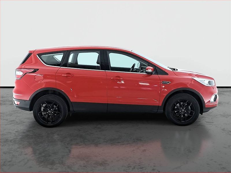 Ford Kuga (2019) 1.5 EcoBoost, Tempomat - fotka 6 z 19