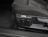 Volkswagen Passat (2018) 2.0 TDI, 4X4, Automat - náhled 18