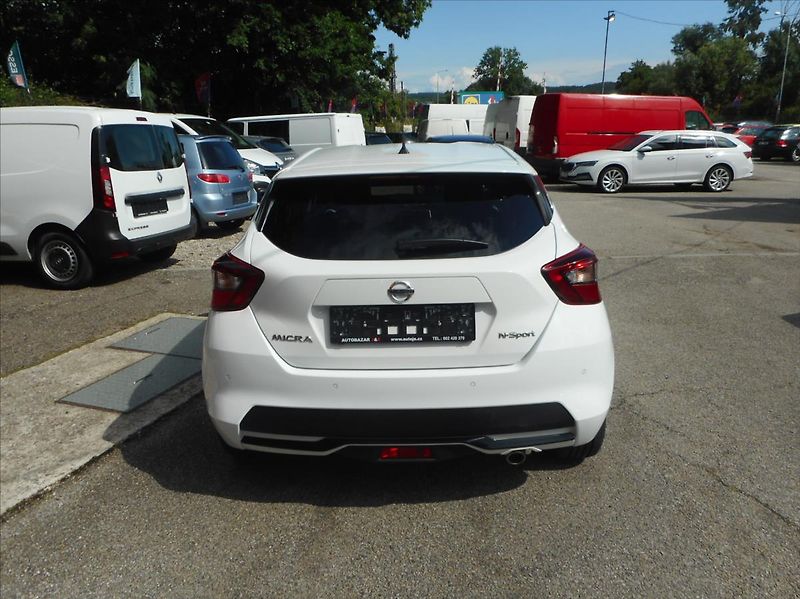 Nissan Micra 1,0 N - Sport BOSE - fotka 7 z 31