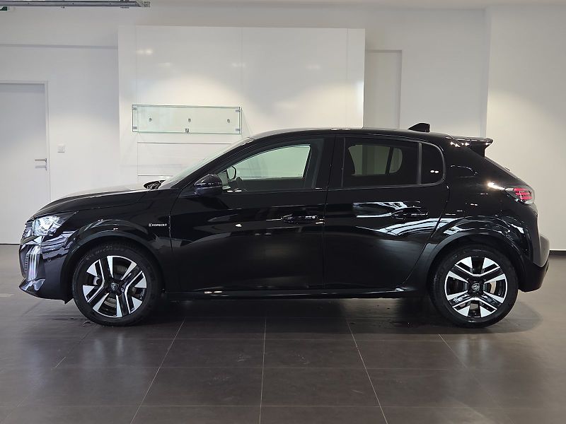 Peugeot 208 (2025) ALLURE Hybrid 100 e-DCS6 - fotka 8 z 15