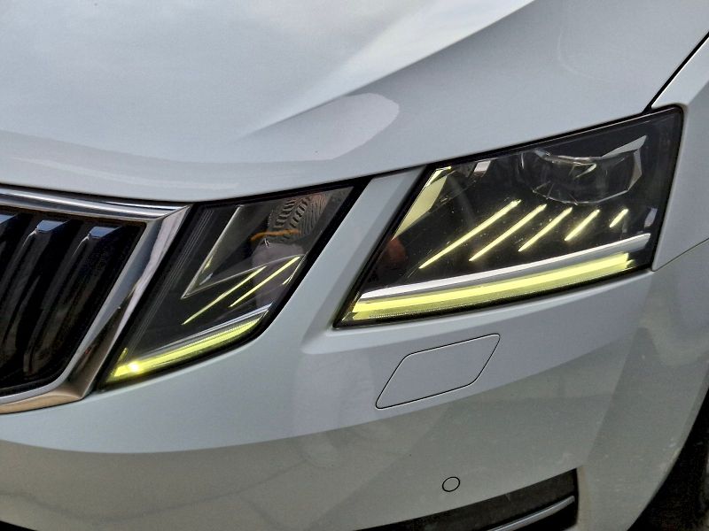 Škoda Octavia (2017) Combi Style Plus 1,4TSi 110kW - fotka 34 z 35