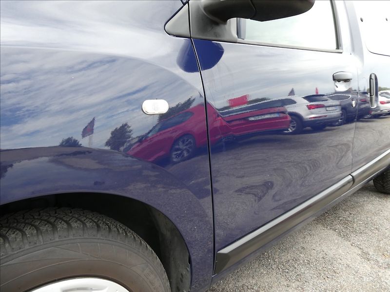 Dacia Dokker 1,6 i 16V 1.MAJITEL, SERVISKA - fotka 15 z 45