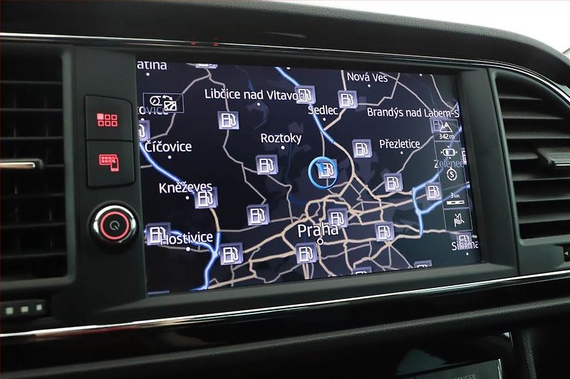Seat Leon (2018) 2.0 TSI Cupra 300, CUPRA 300 - fotka 15 z 24