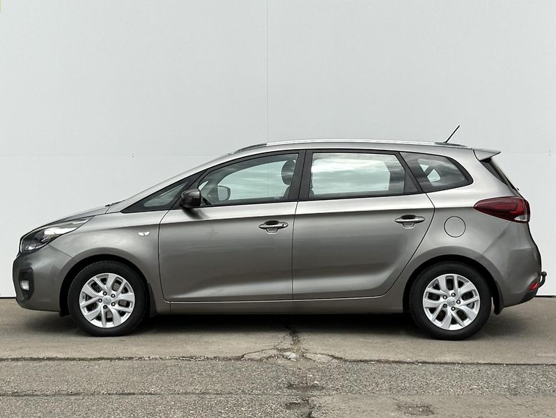 Kia Carens 1.6 GDI 99kW Comfort - fotka 8 z 18