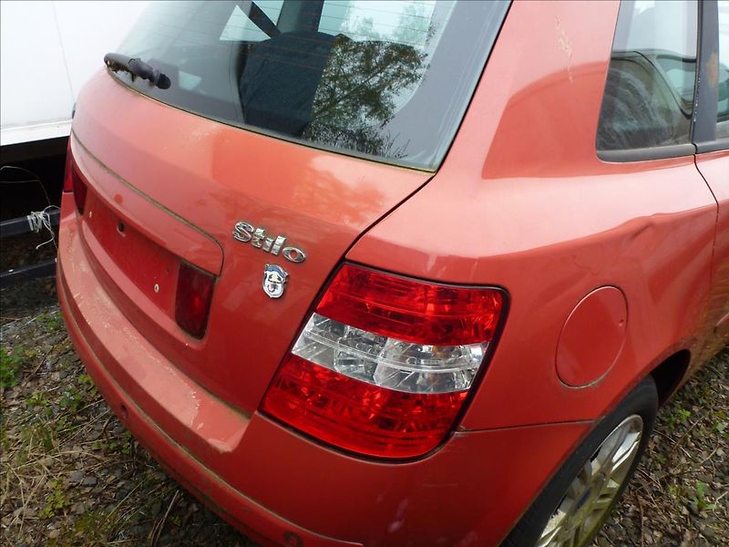 Fiat Stilo 2,4 ABARTH AUTOMAT  20V ABARTH - fotka 4 z 21