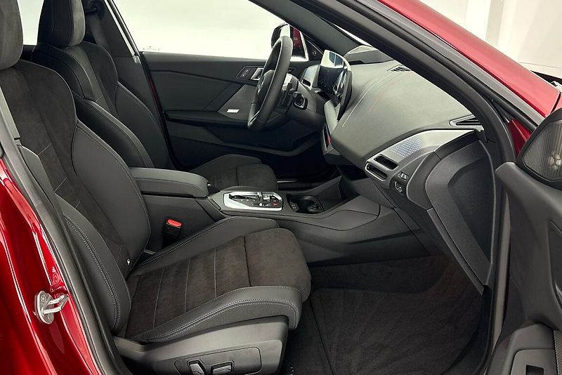 BMW Řada 2 220d Gran Coupe - fotka 10 z 22