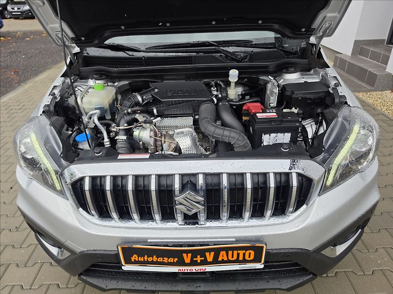 Suzuki S-Cross 1,4 Mild Hybrid AllGrip Premiu - fotka 39 z 45