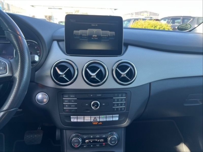 Mercedes-Benz Třídy B 1,5 CDI Automat 1.majitel ČR - fotka 10 z 11