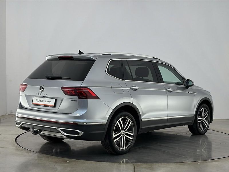Volkswagen Tiguan Elegance 4MOT DSG - fotka 2 z 30
