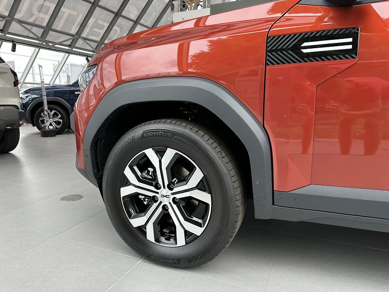 Dacia Bigster (2026) Expression Hybrid 155 - AKCE - fotka 13 z 23